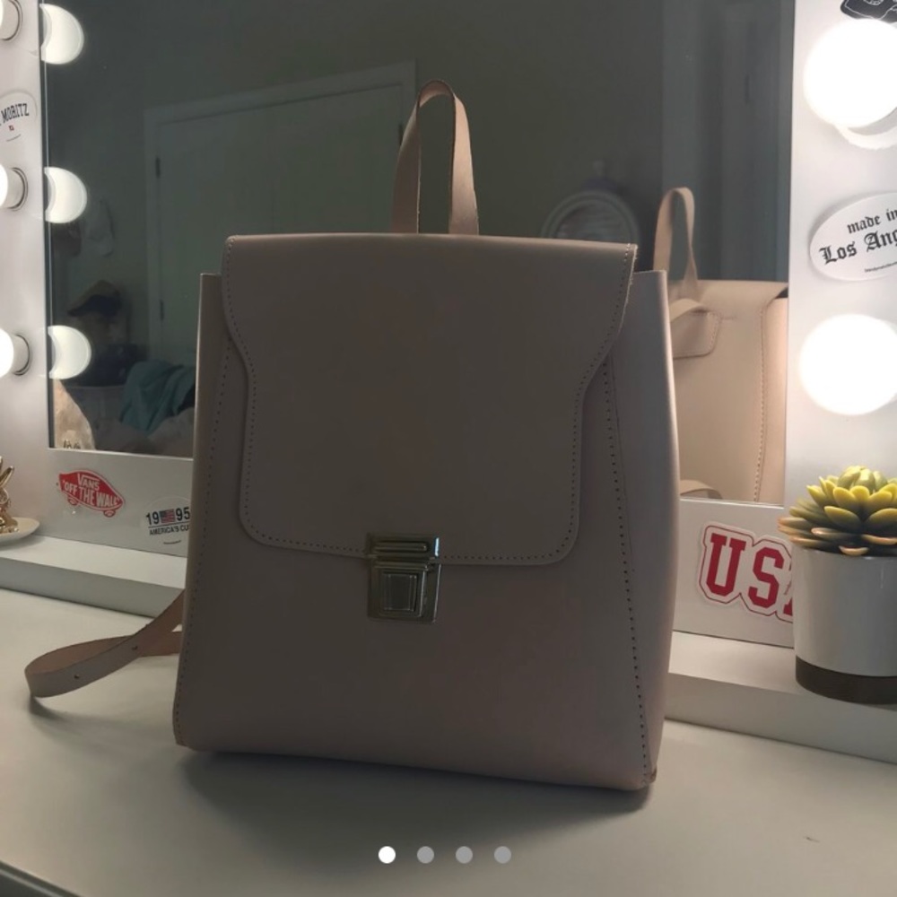 Brandy Melville Baby Pink Backpack! 💘🐷